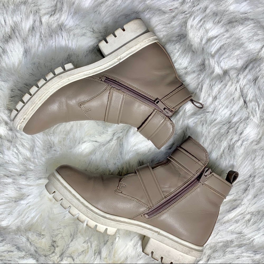Aldo Ankle Boots - Picture 2 of 7